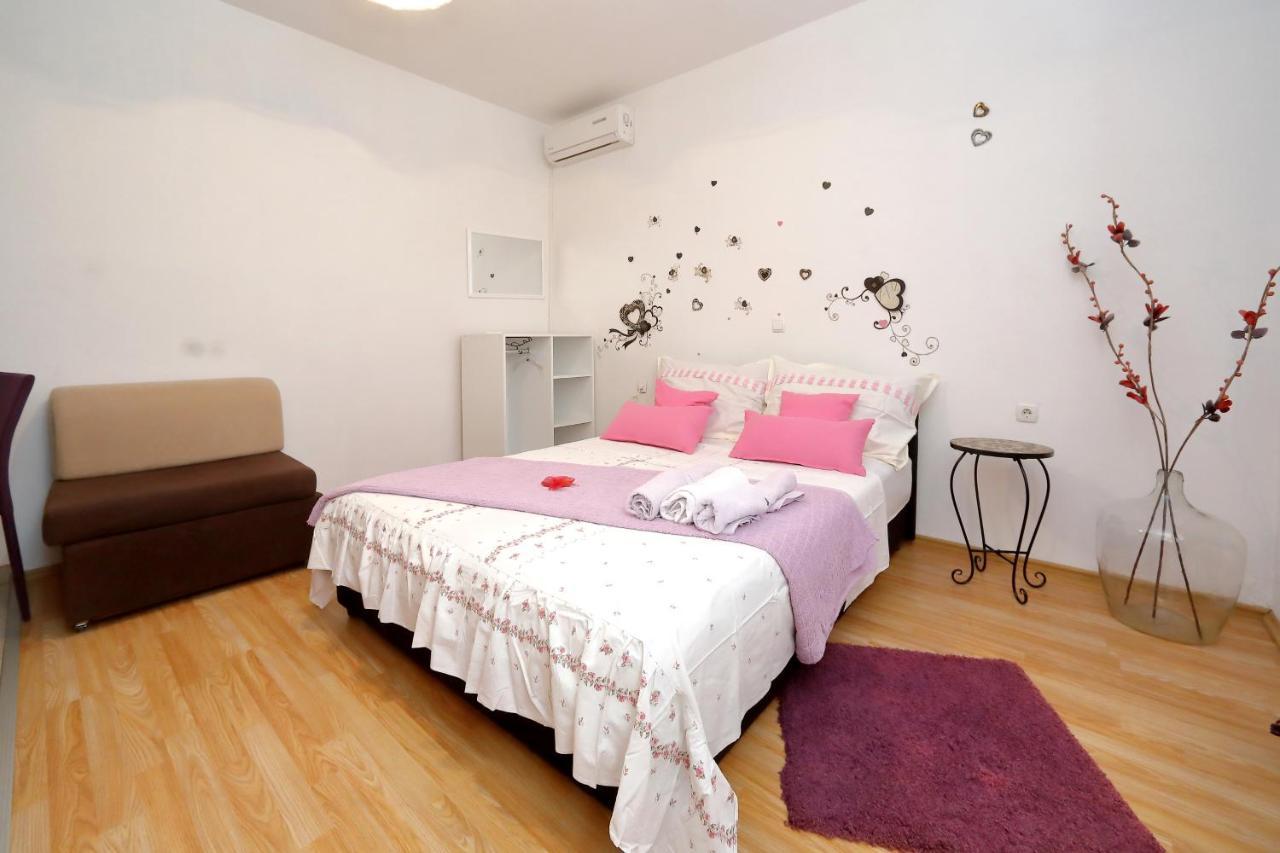 Apartments Ivana 比比涅 外观 照片